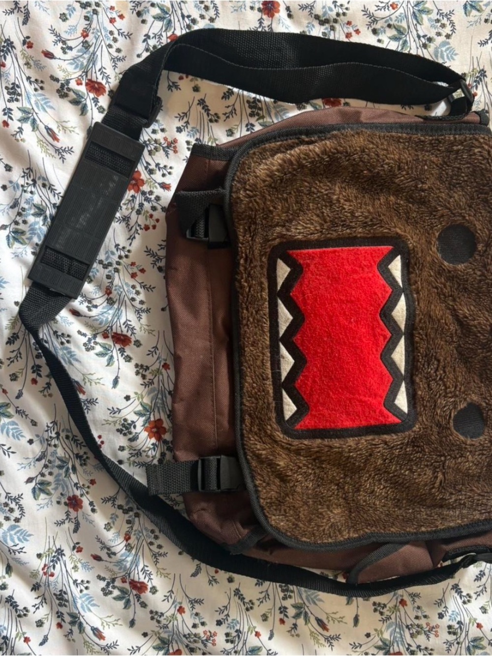 Domo Messenger crossbody bag rare grail domokun